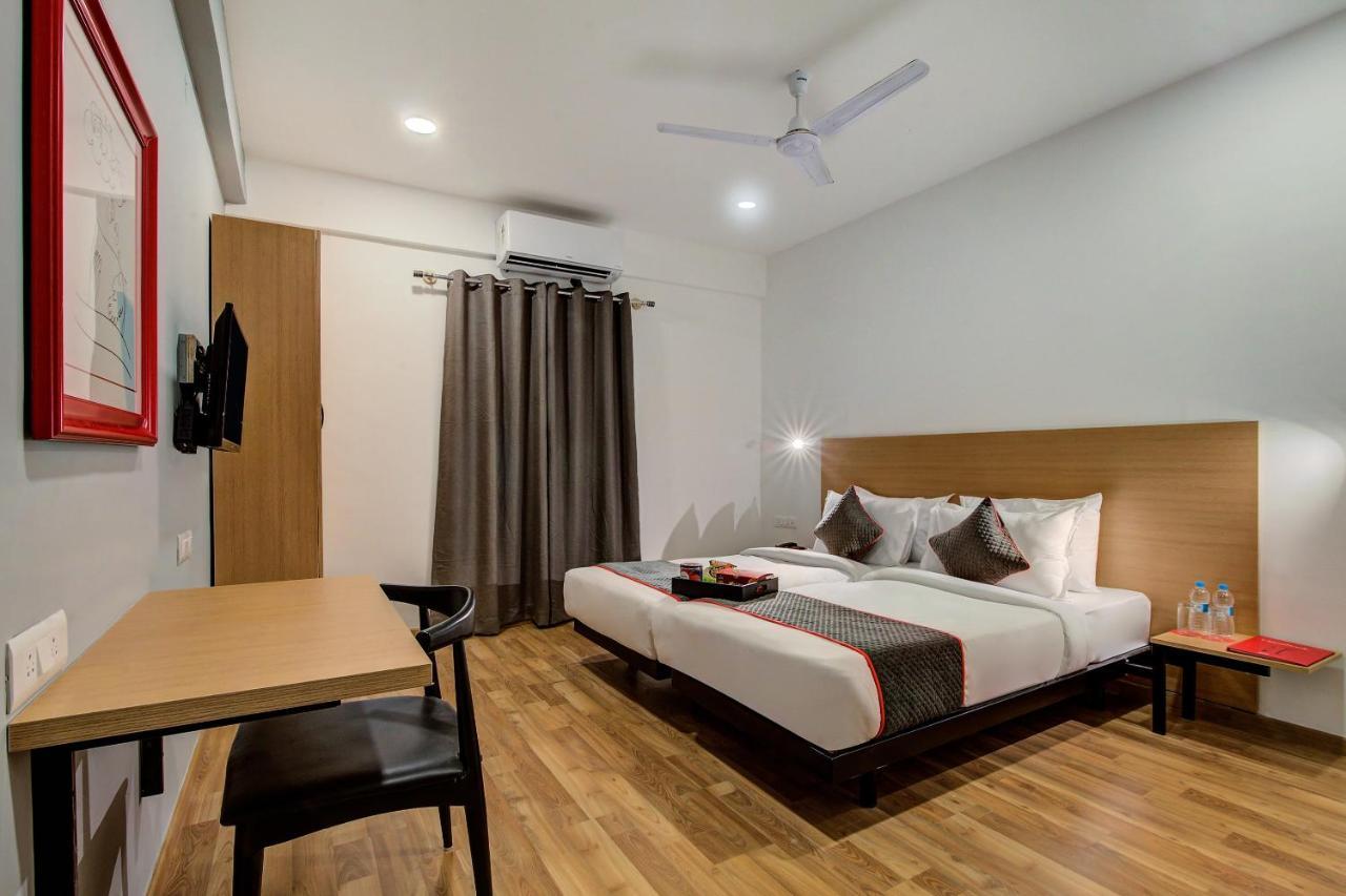 Super Townhouse 139 Ashiyana Smriti Upvan Near Emerald Mall Lucknow Bijnaur Buitenkant foto