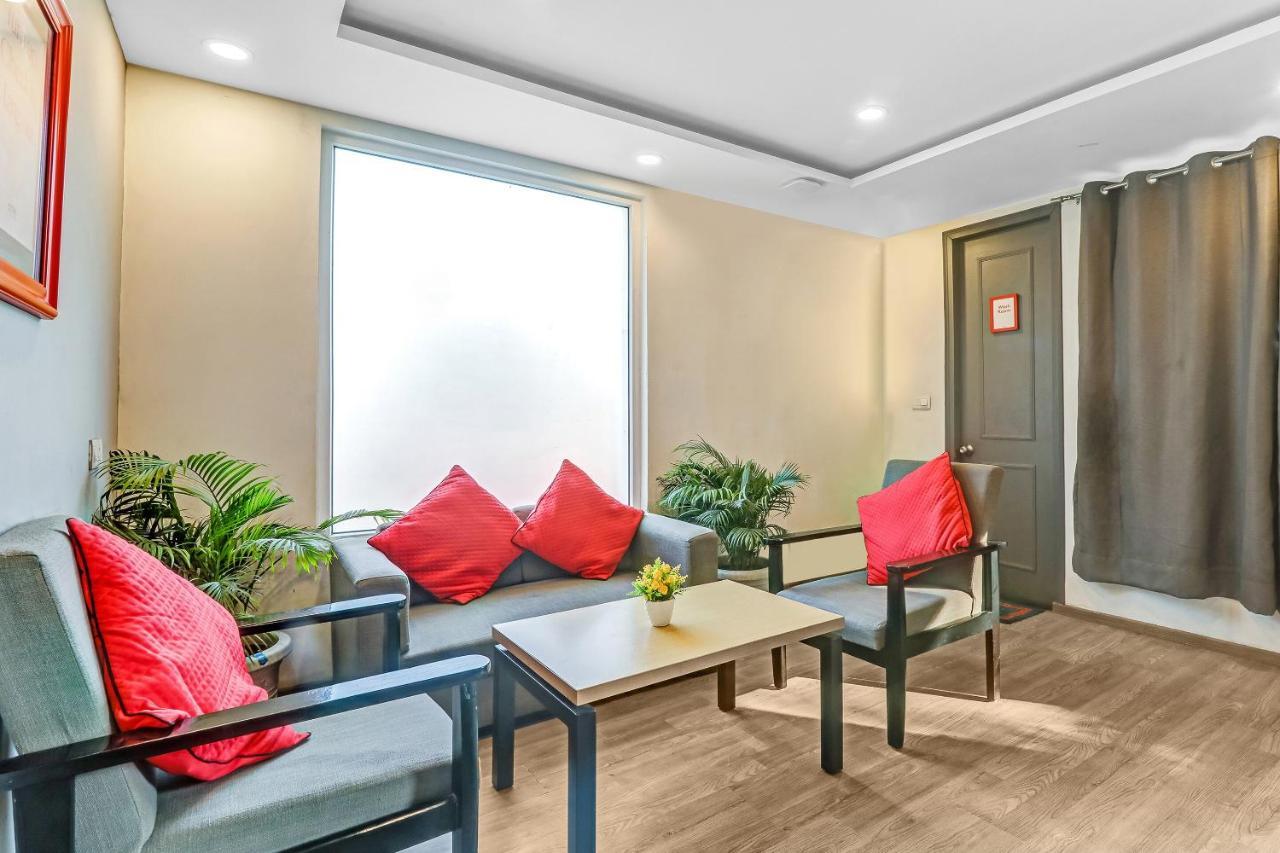 Super Townhouse 139 Ashiyana Smriti Upvan Near Emerald Mall Lucknow Bijnaur Buitenkant foto