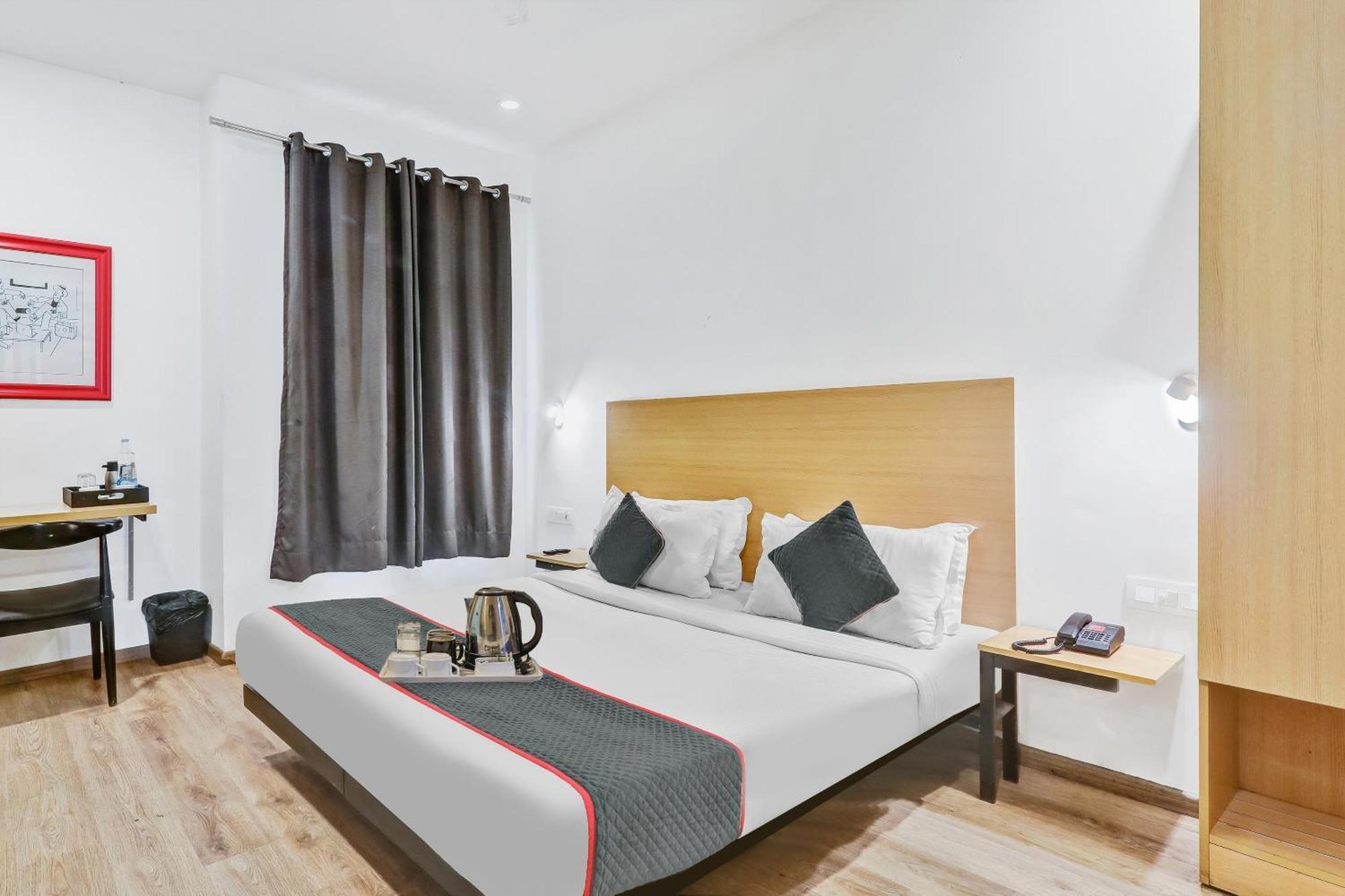 Super Townhouse 139 Ashiyana Smriti Upvan Near Emerald Mall Lucknow Bijnaur Buitenkant foto